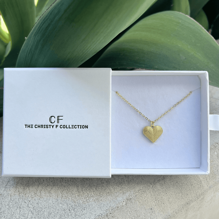 Groovy Heart Necklace - thechristyfcollection