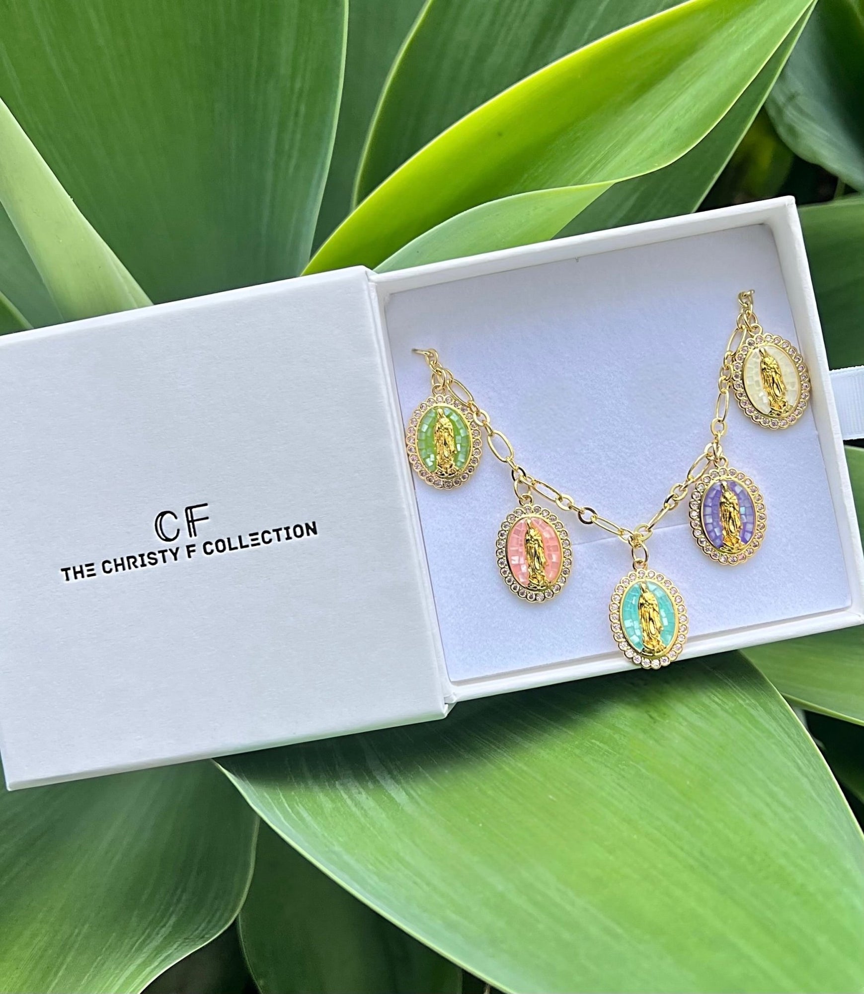 The Holy Necklace - thechristyfcollection