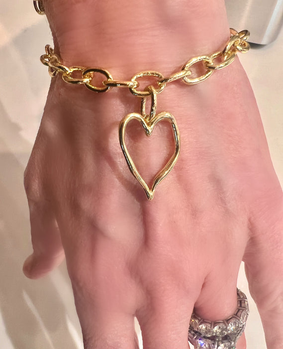 Twist of Love Heart Bracelet