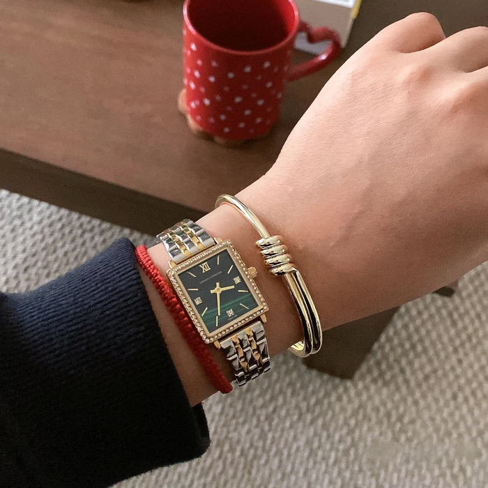 Twist and Shout Bracelet