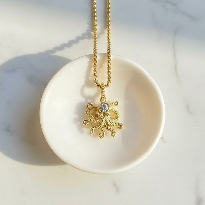 Pass That Puss Pendant