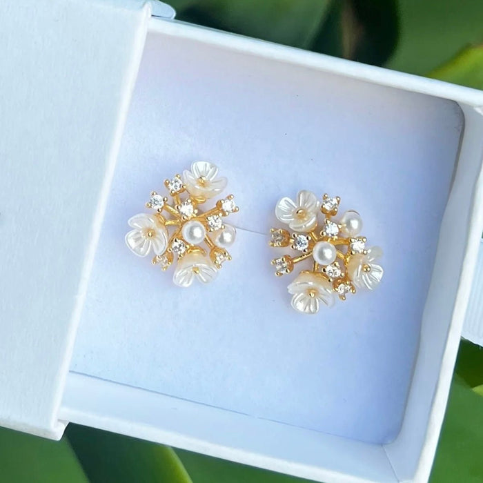 Classic Bouquet Earrings - thechristyfcollection