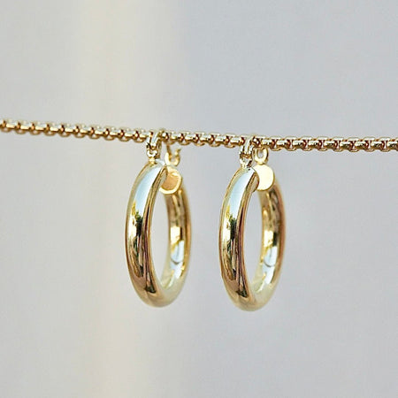 Minimalist Hoops - thechristyfcollection
