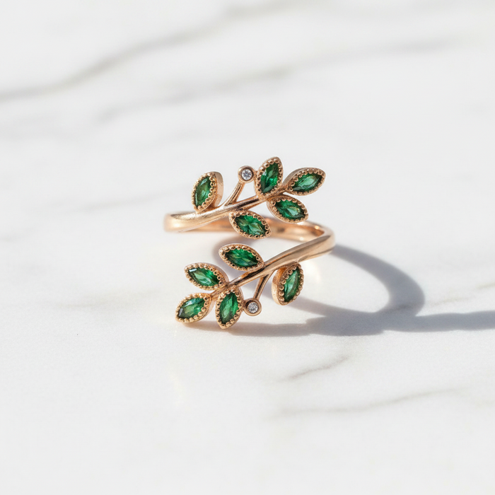 Luxe Leaves Ring