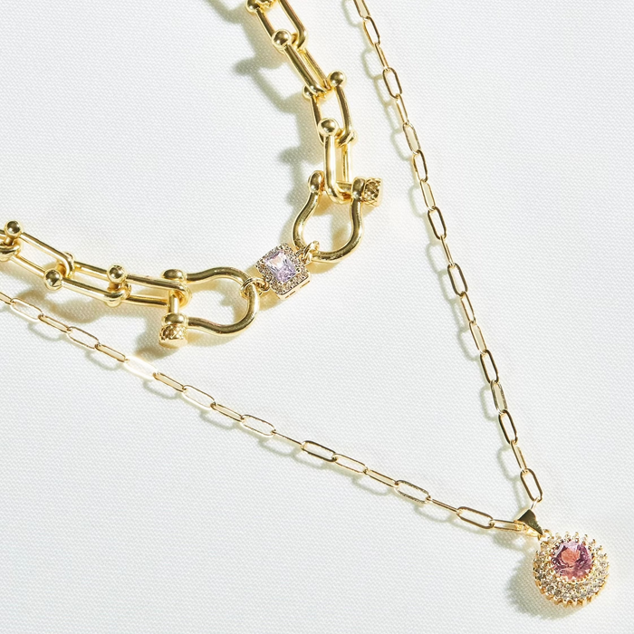 Horseshoe Link Necklace