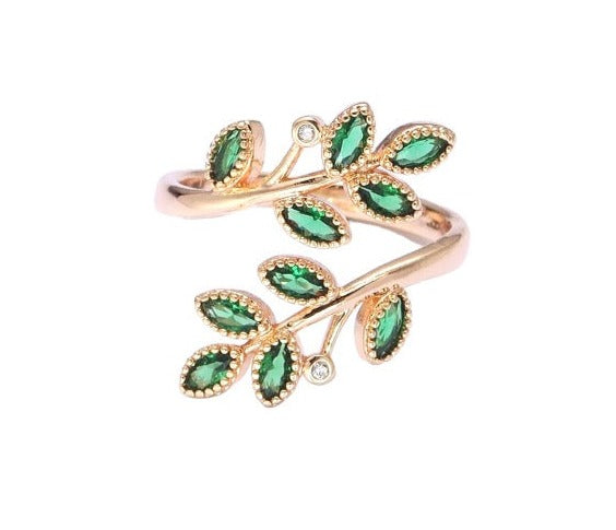 Luxe Leaves Ring