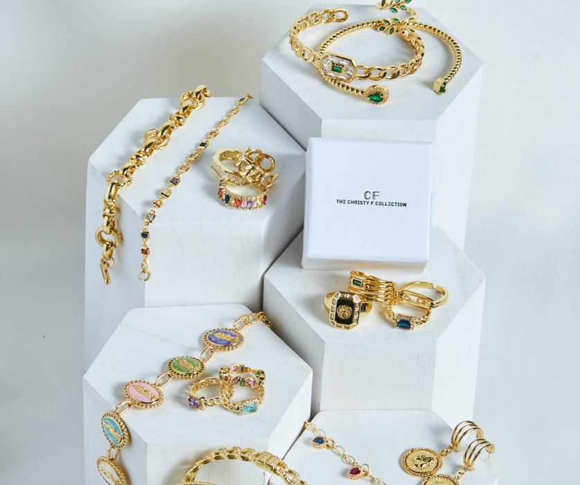 Signet Ring - thechristyfcollection