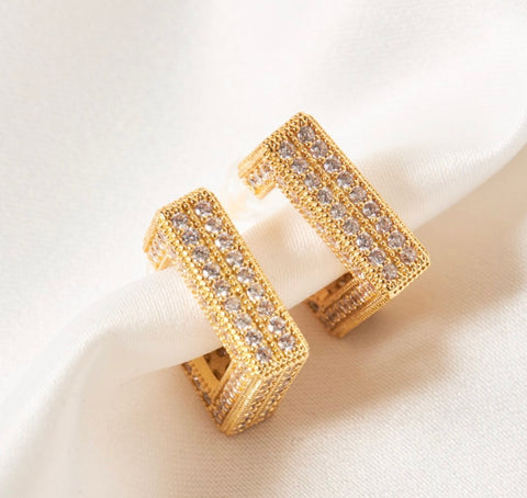 Hip to be Square Hoops